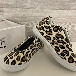 NEW Girls Leopard Slip On Sneakers YOUTH